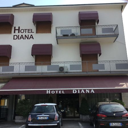 Albergo Diana Legnaro Екстериор снимка